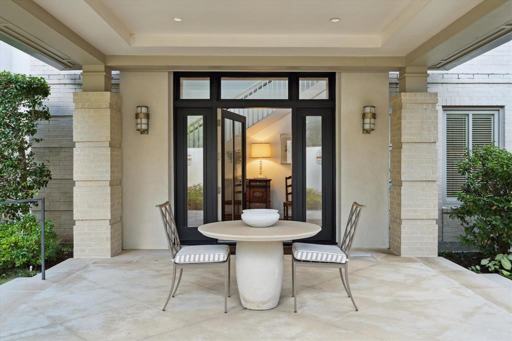 4002 Overbrook Lane