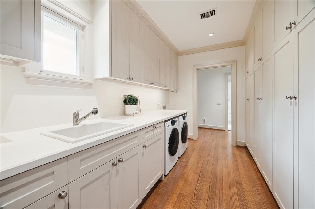 4002 Overbrook Lane