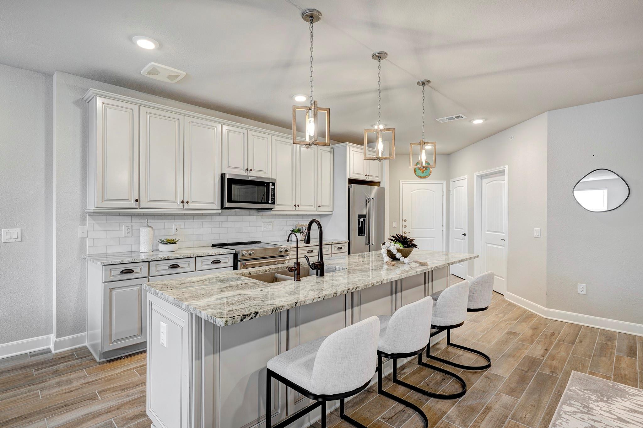 6804 Westview Drive # 2206