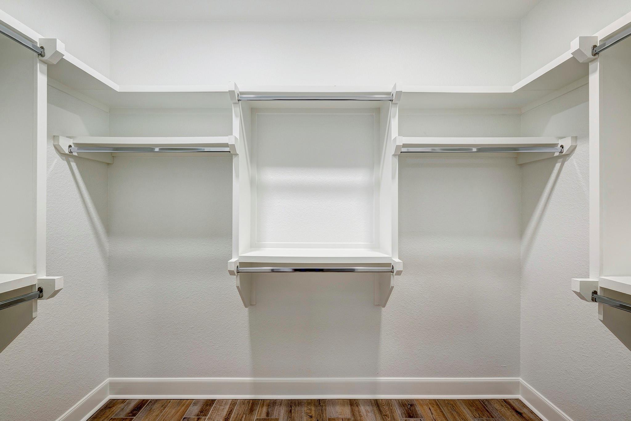 6804 Westview Drive # 2206