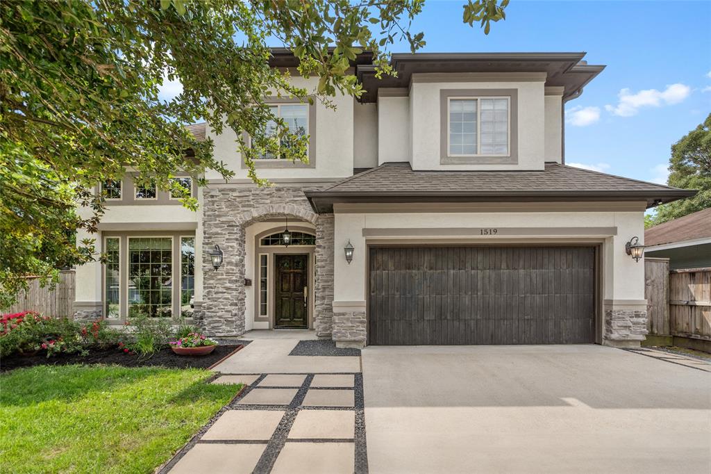 1519 Chantilly Lane