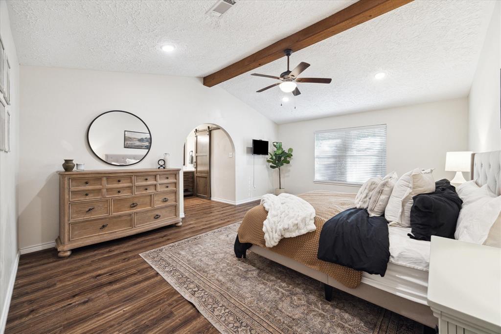 11820 S Red Cedar Circle