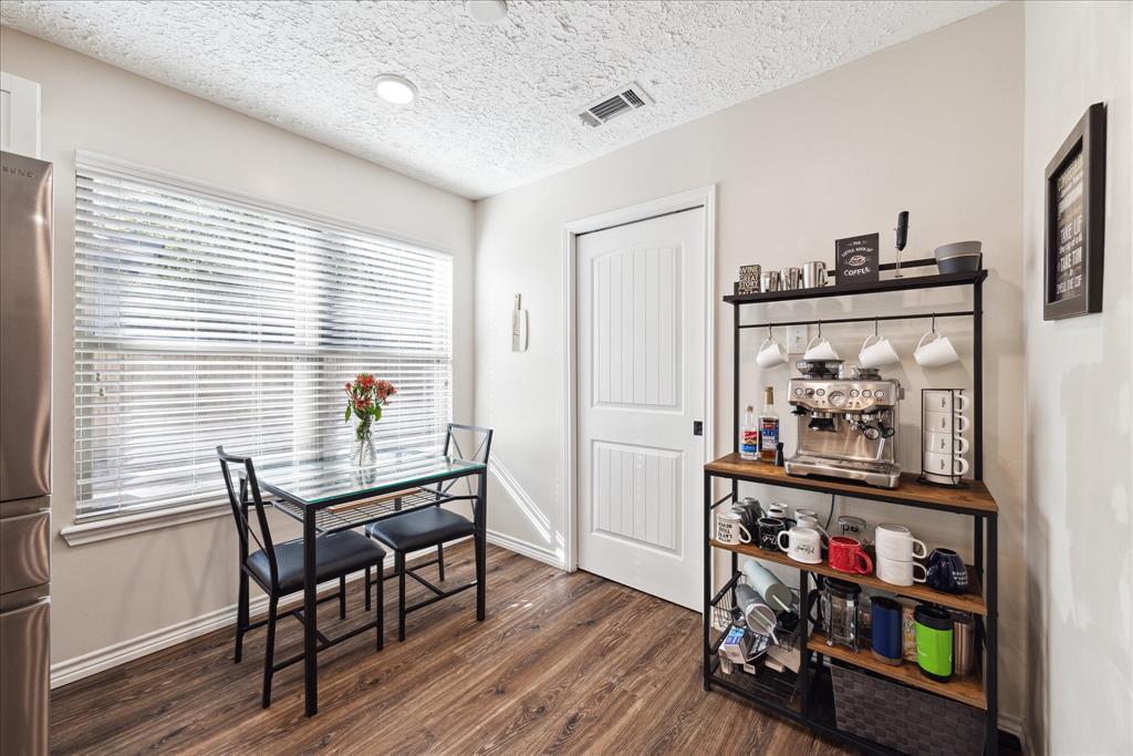 11820 S Red Cedar Circle