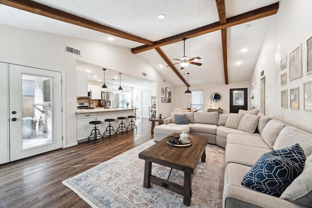 11820 S Red Cedar Circle