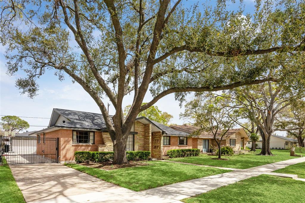 4106 Mischire Drive