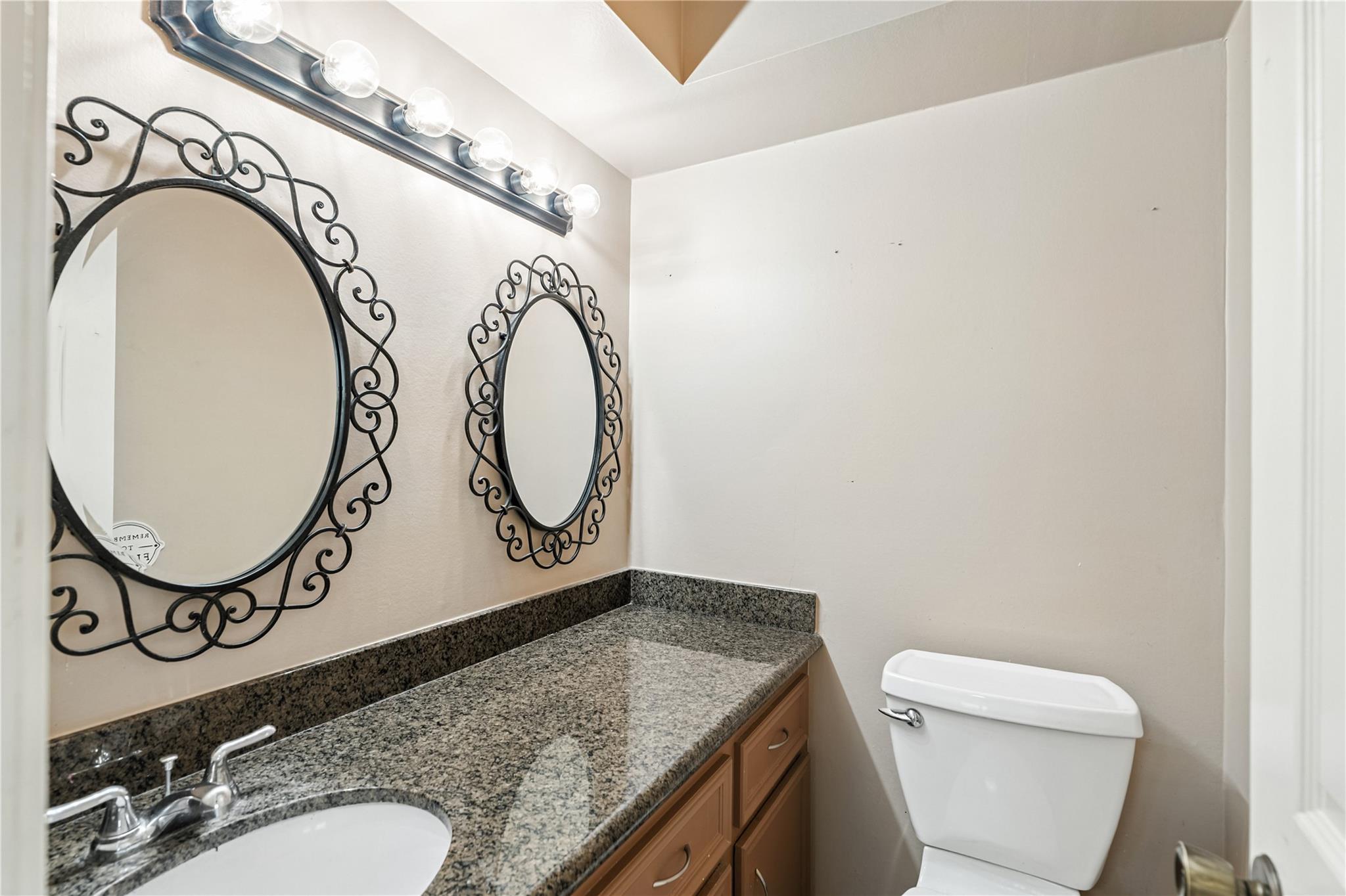 3115 Oak Leaf Court