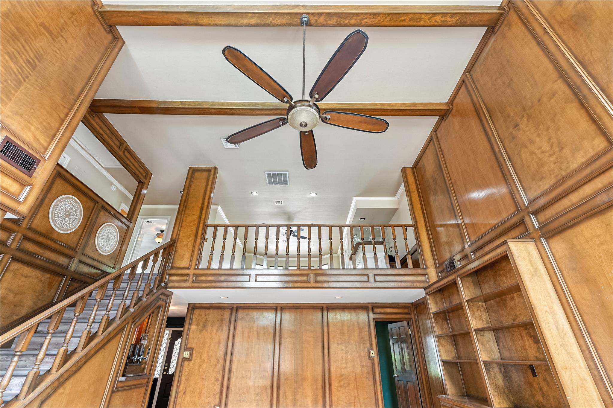 3115 Oak Leaf Court