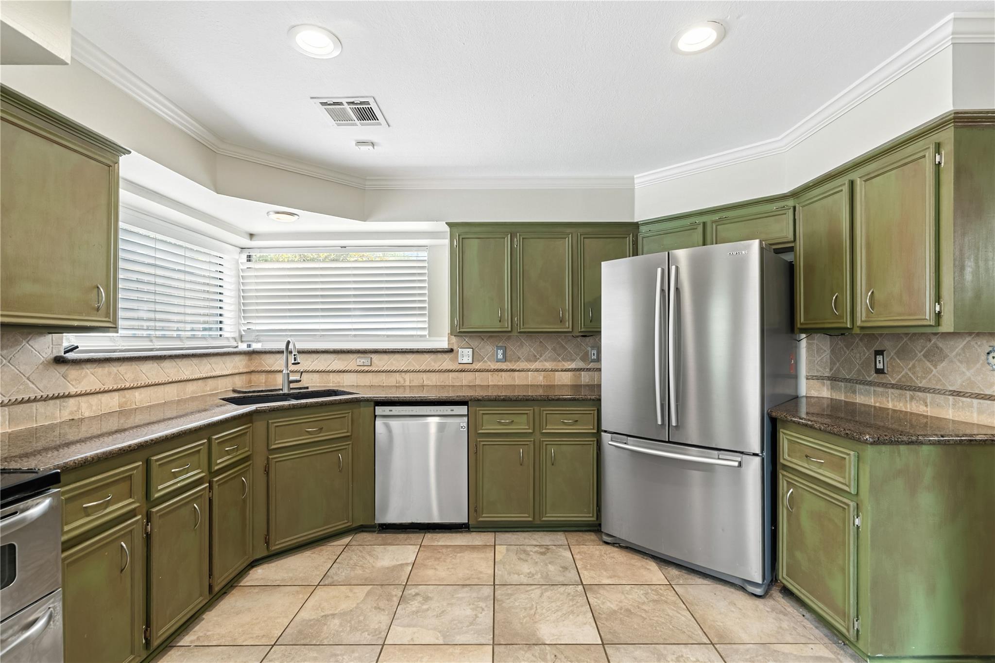 3115 Oak Leaf Court