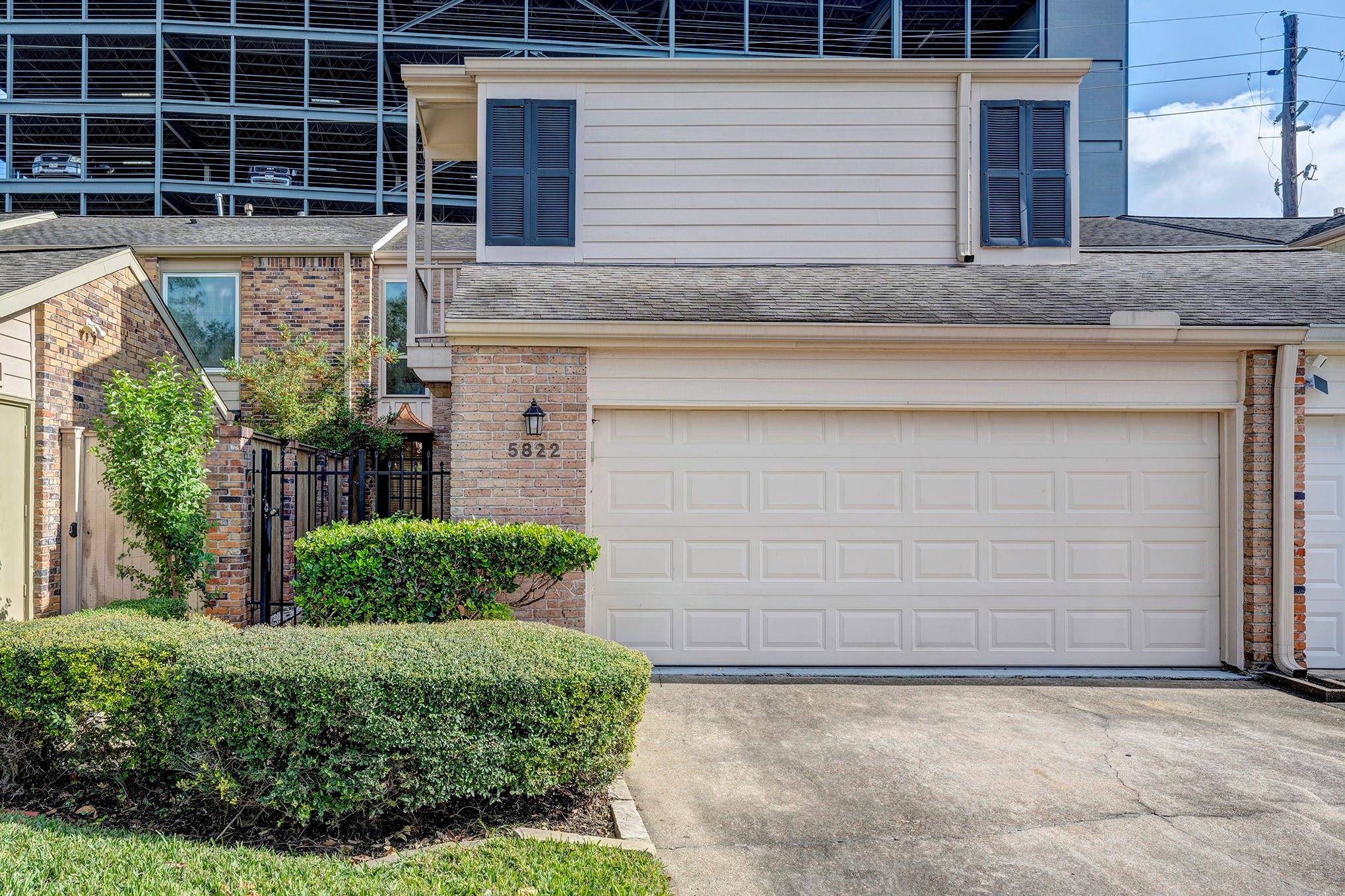 5822 Valley Forge Drive # 106