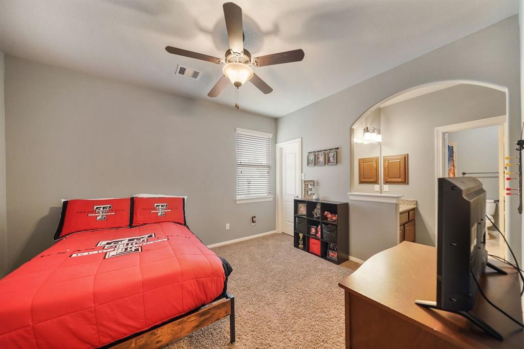 6115 Mustang Trail Lane