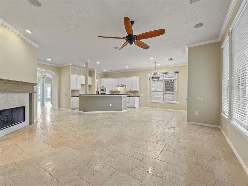 16619 Shimmering Lake Drive