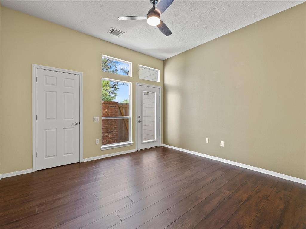 16619 Shimmering Lake Drive