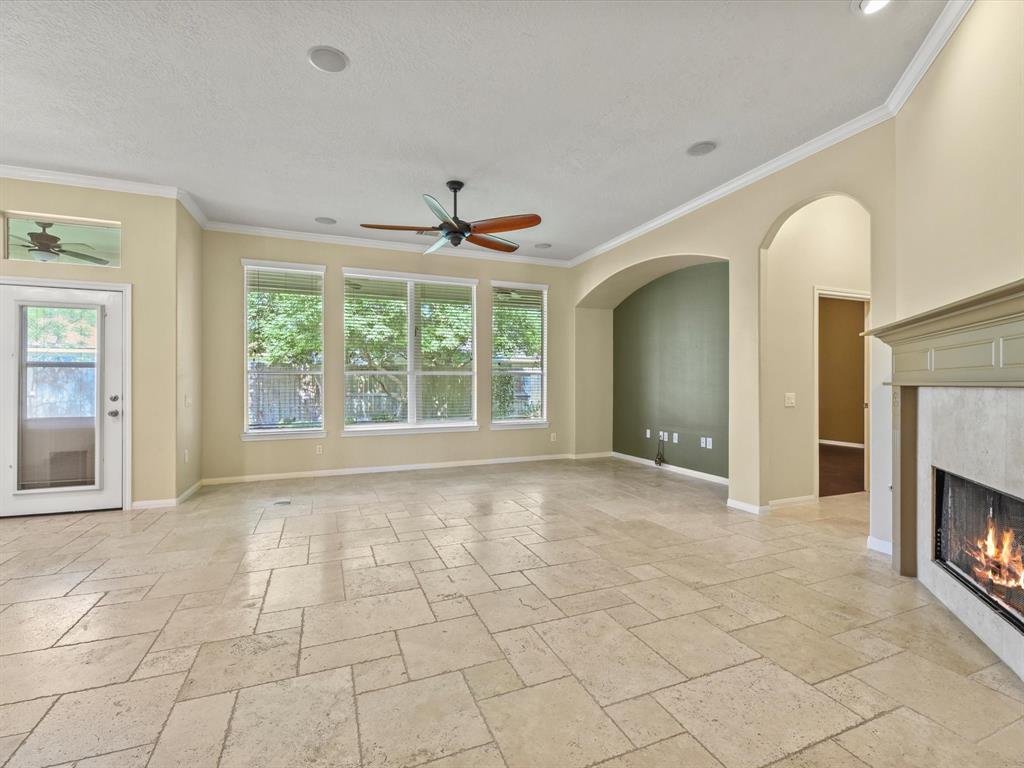 16619 Shimmering Lake Drive