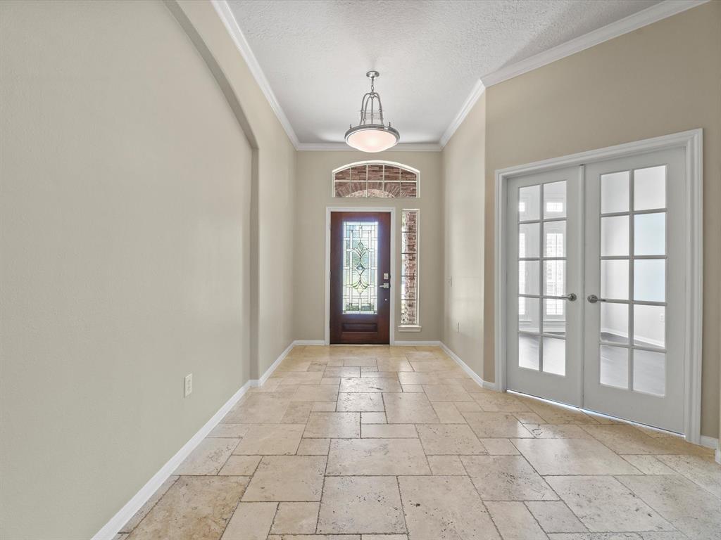 16619 Shimmering Lake Drive