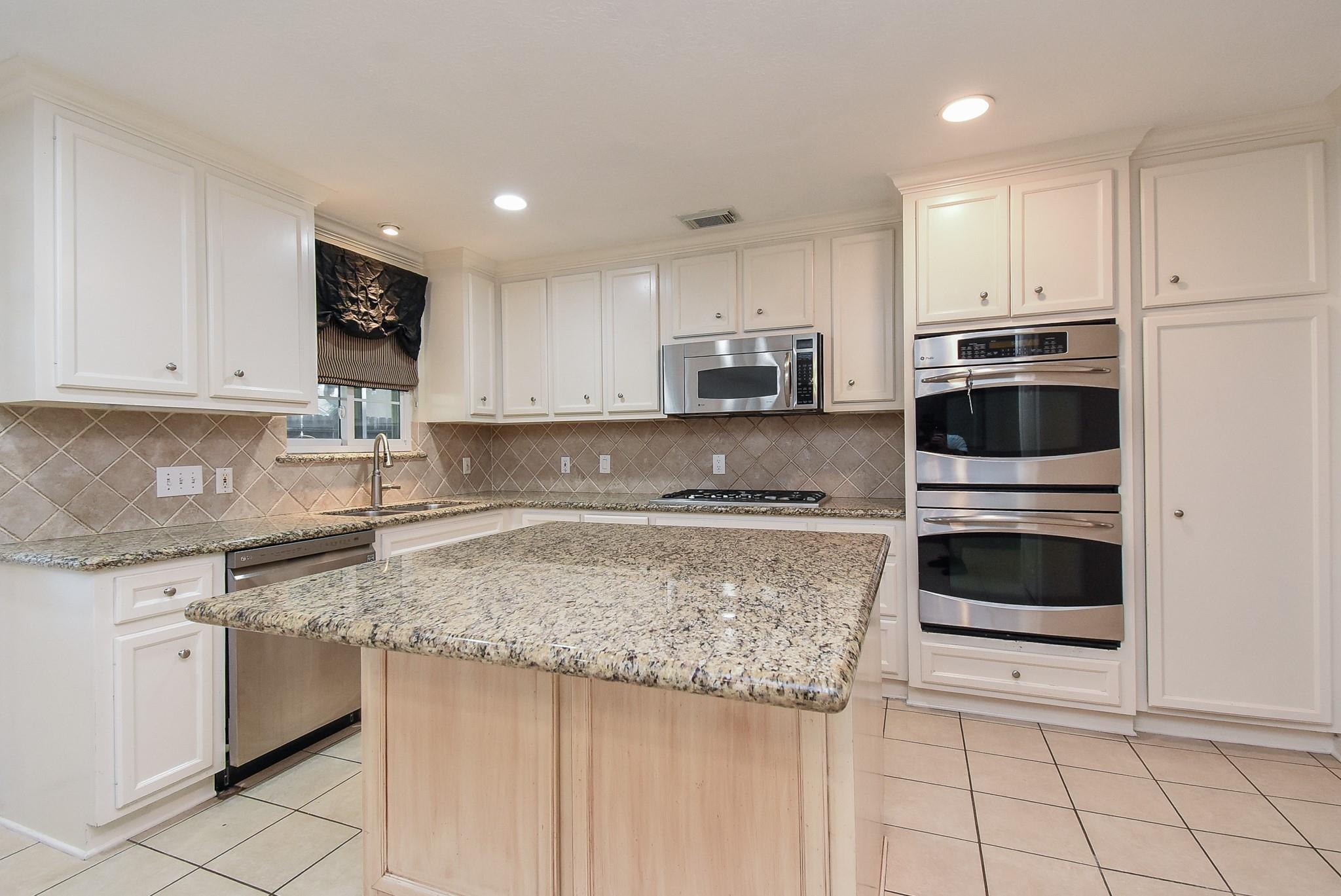 16915 Blue Mist Circle