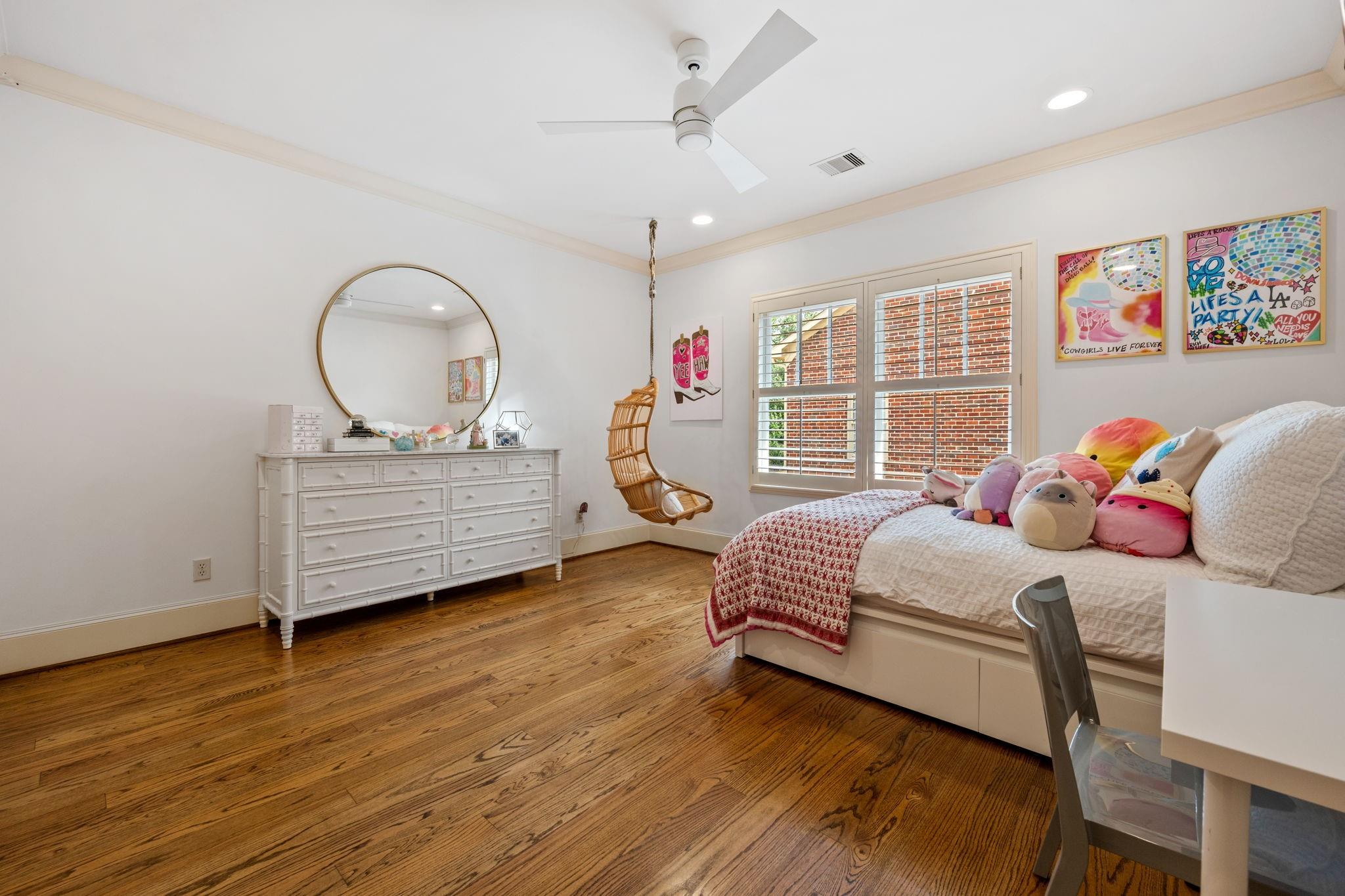 4020 Sul Ross Street