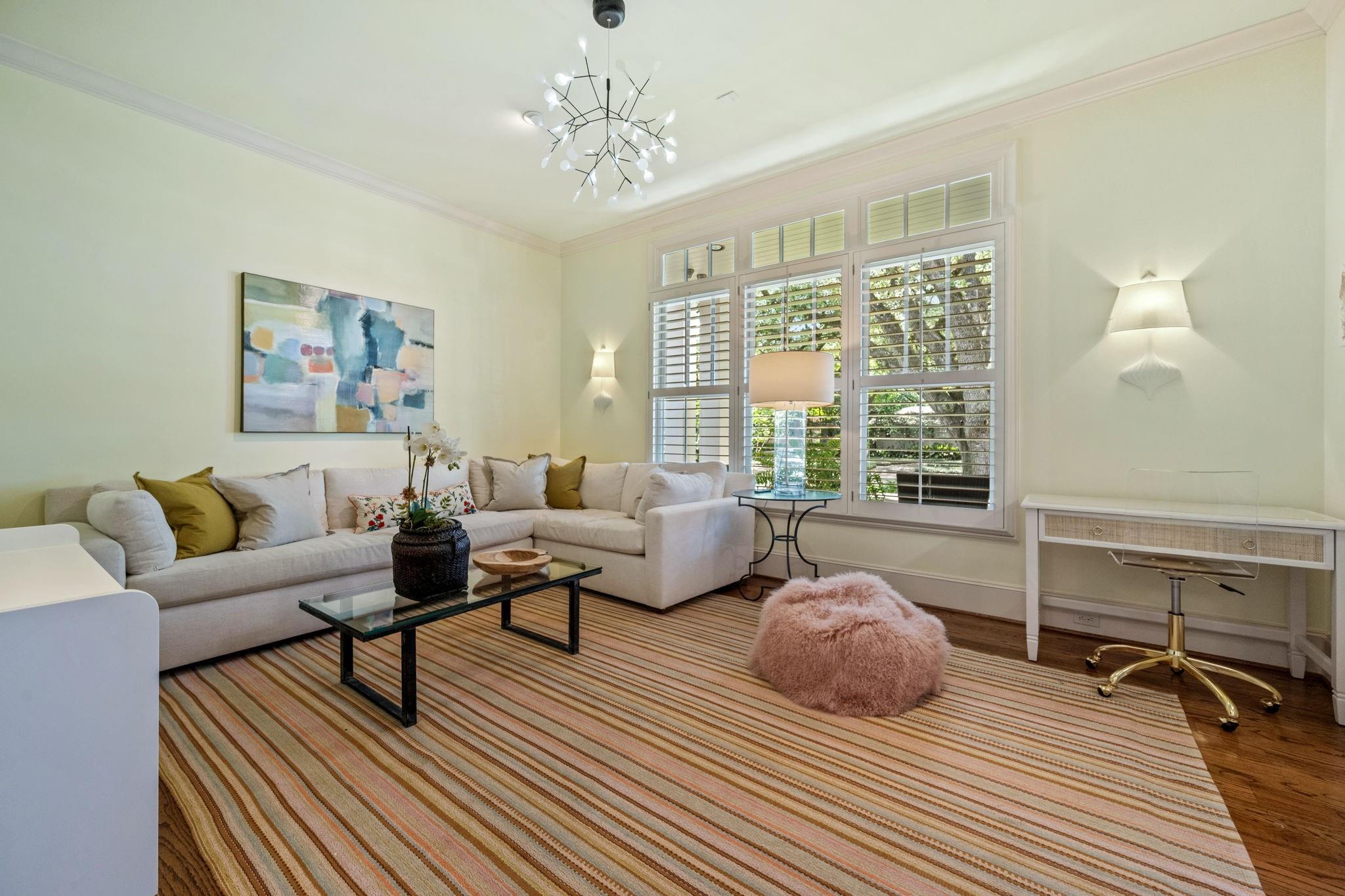 4020 Sul Ross Street