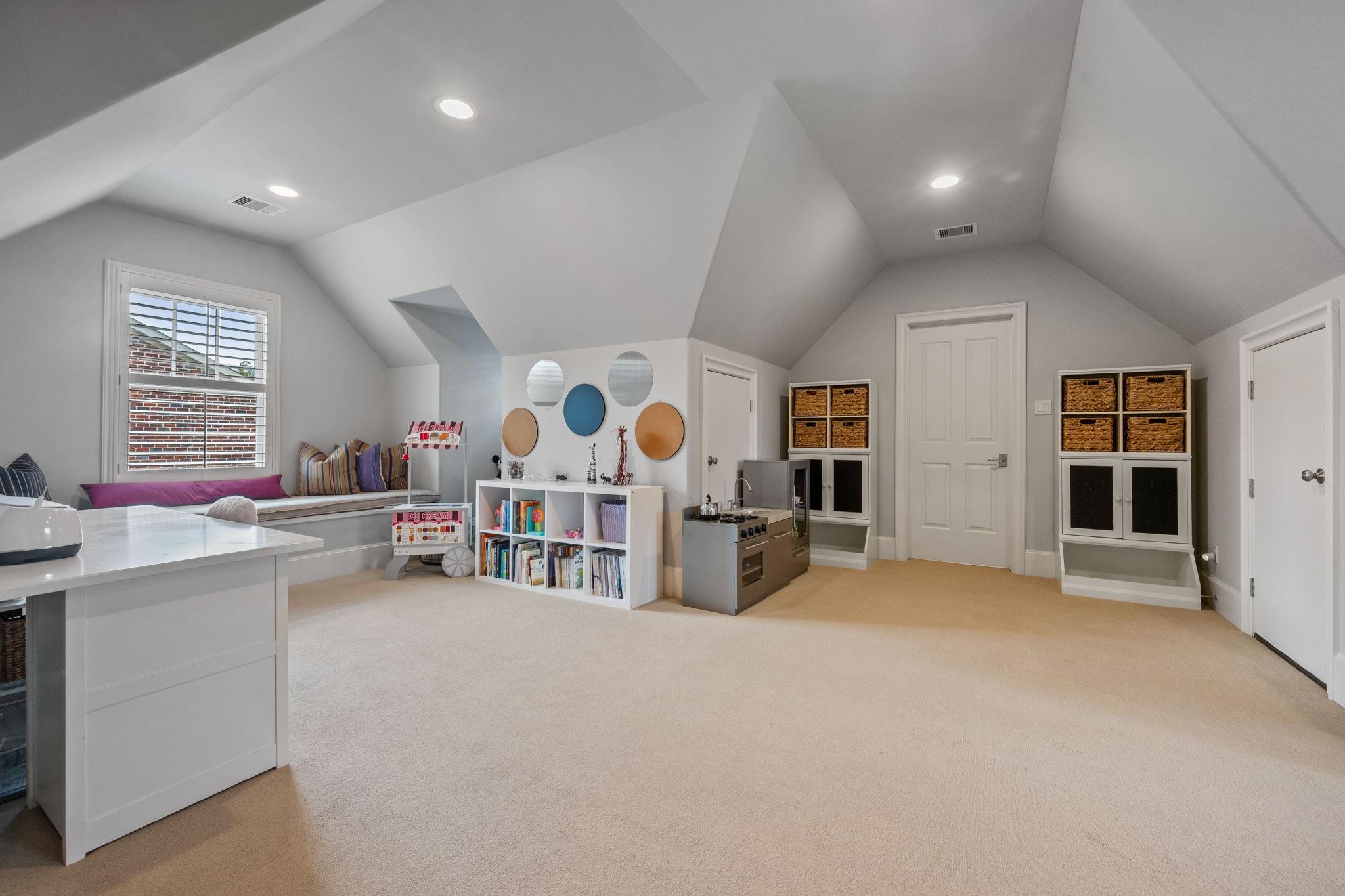 4020 Sul Ross Street