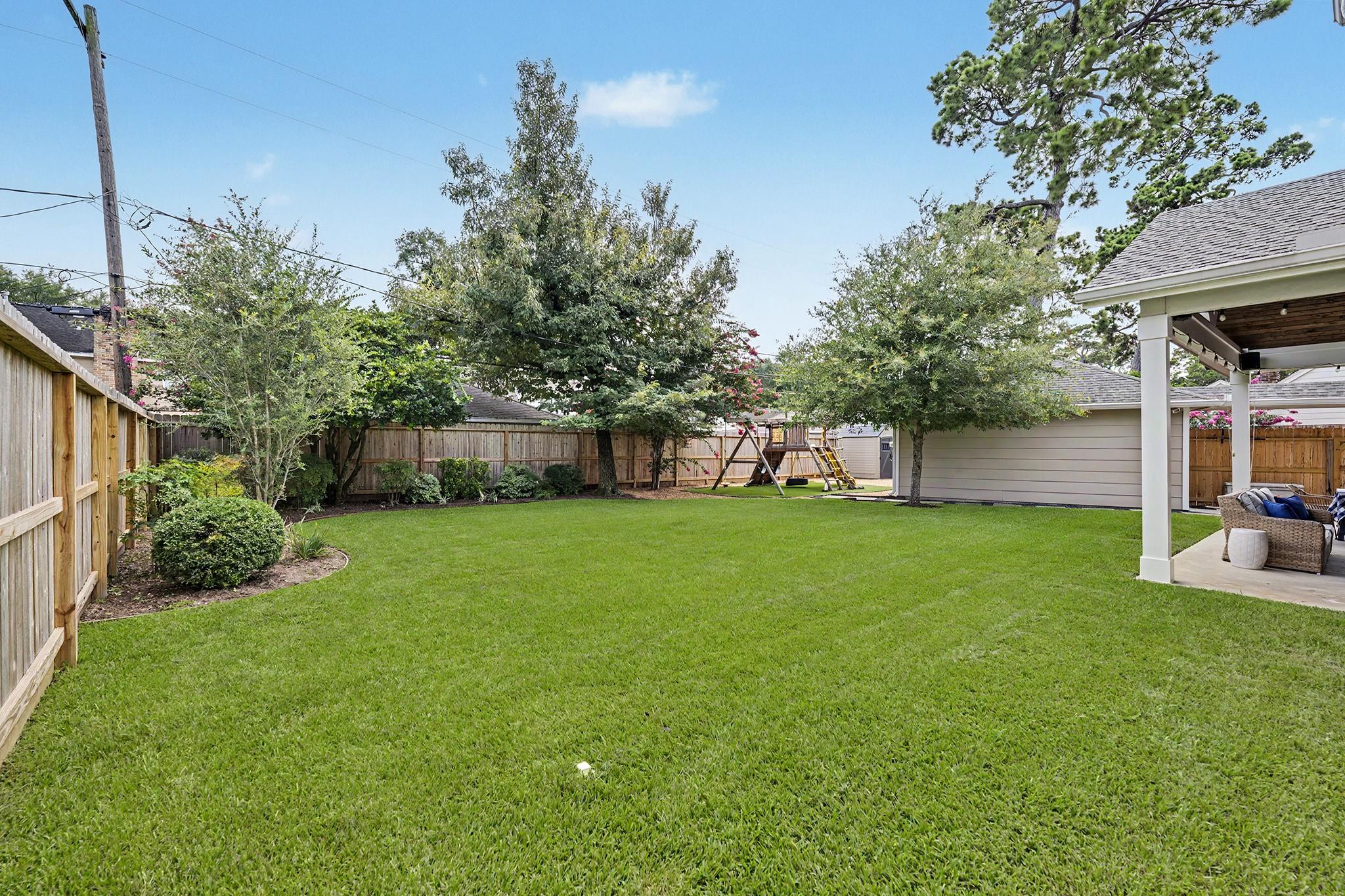 13907 Woodthorpe Lane