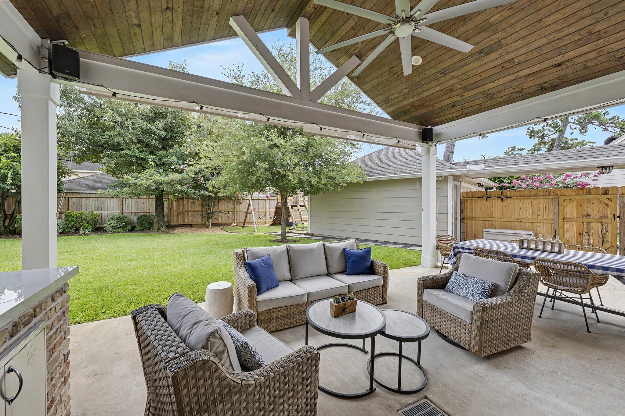 13907 Woodthorpe Lane