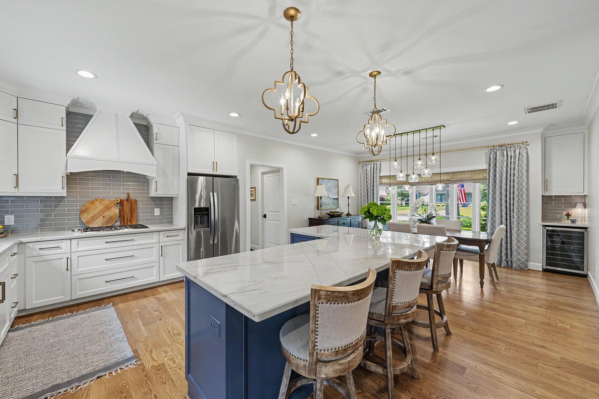 13907 Woodthorpe Lane