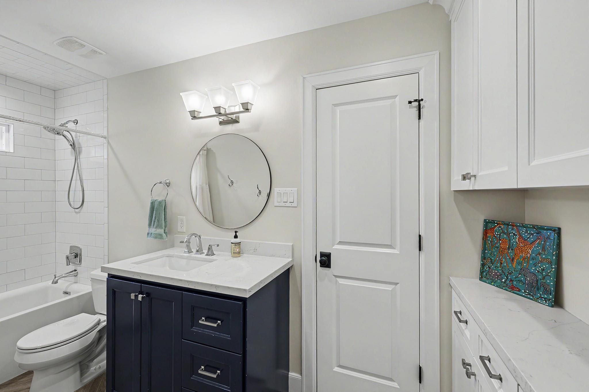 13907 Woodthorpe Lane