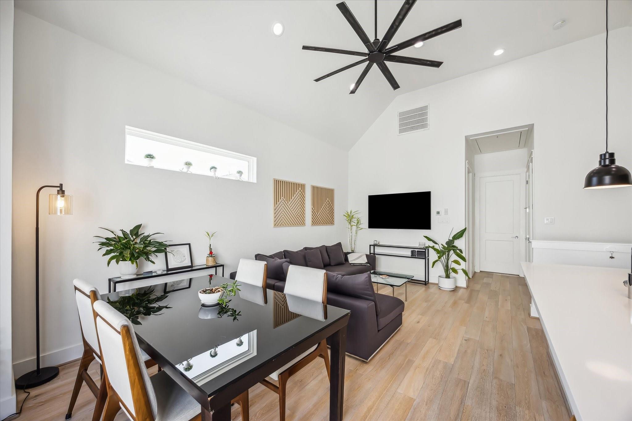 1131 W 17th Street # B