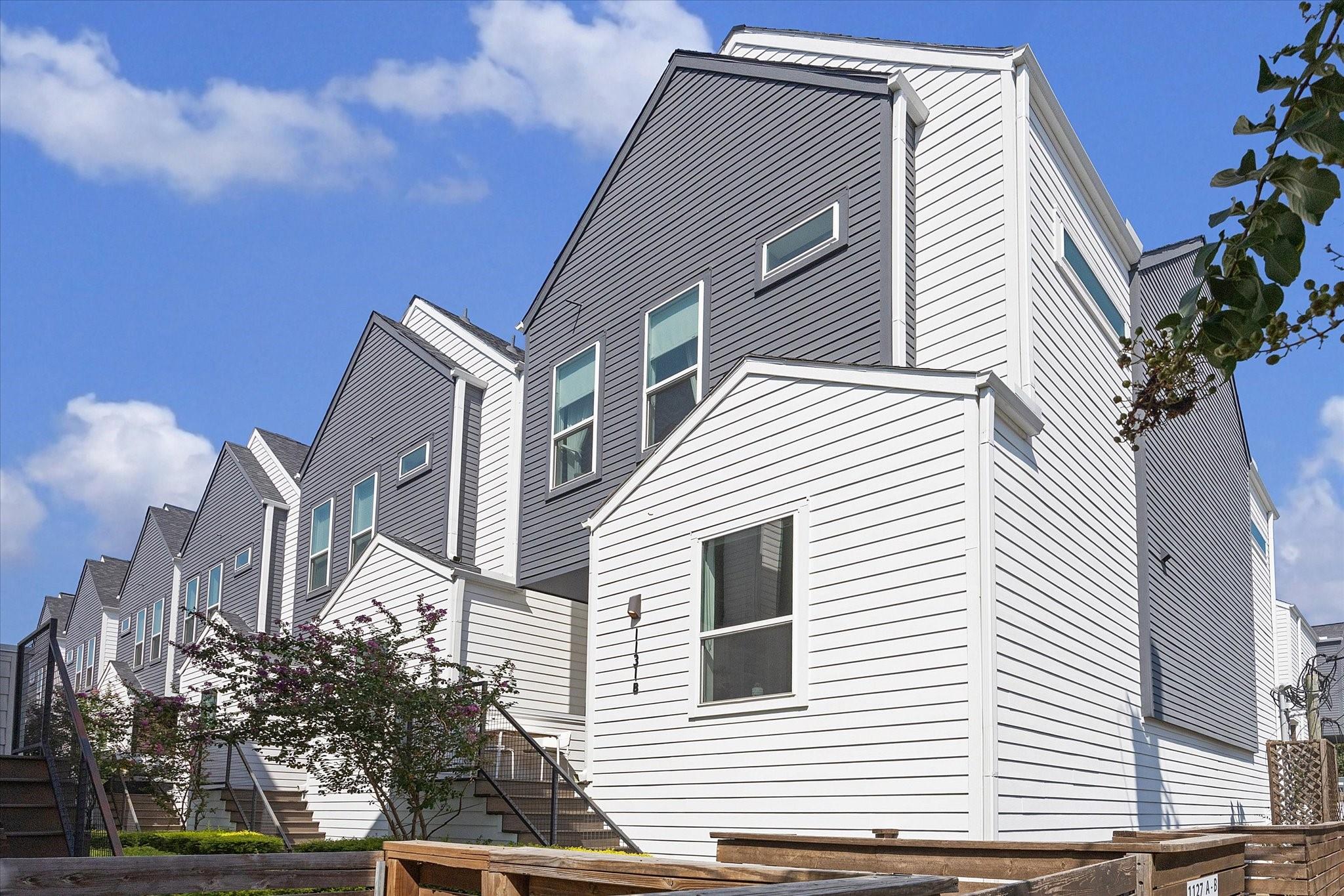 1131 W 17th Street # B