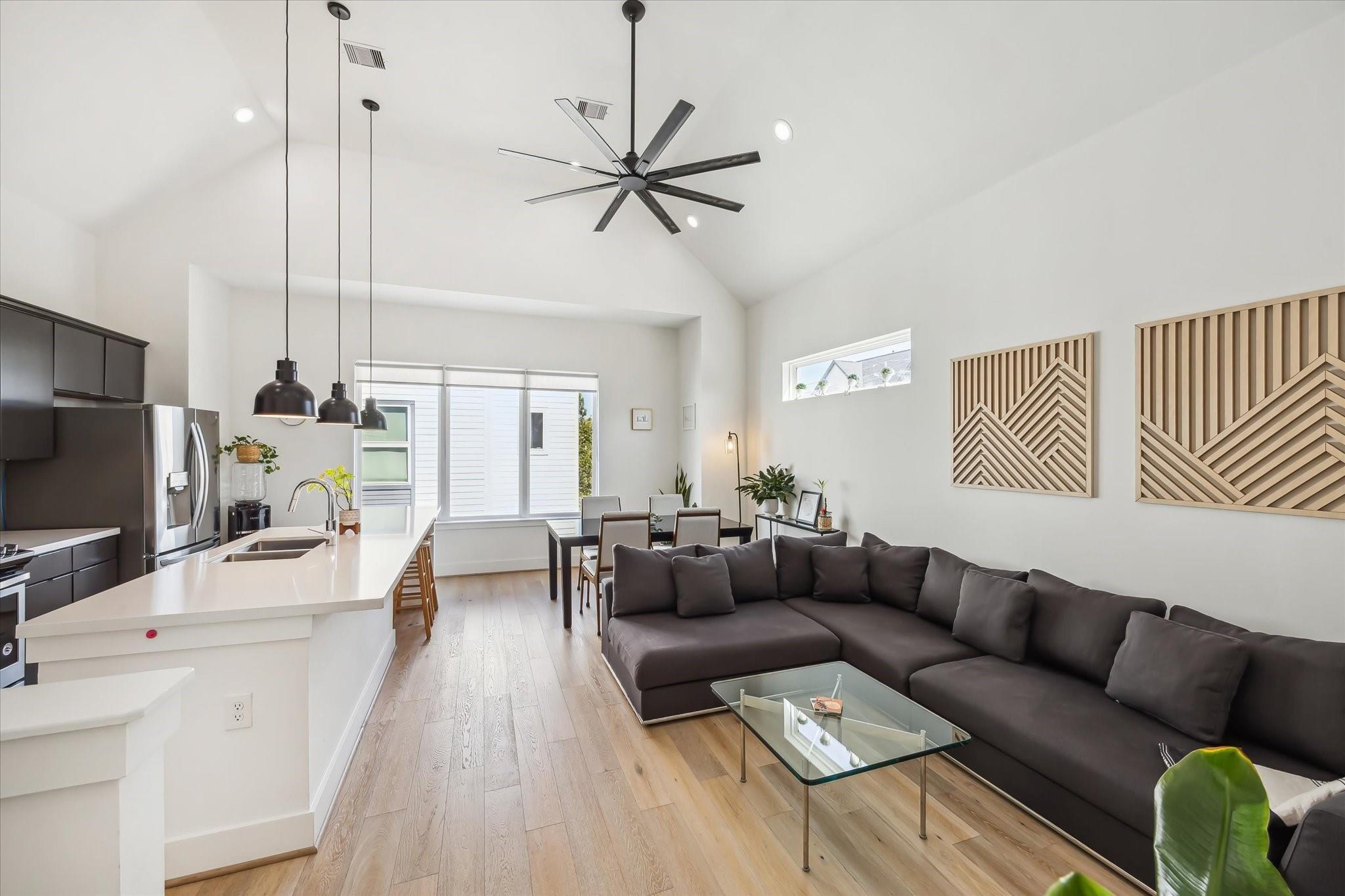 1131 W 17th Street # B