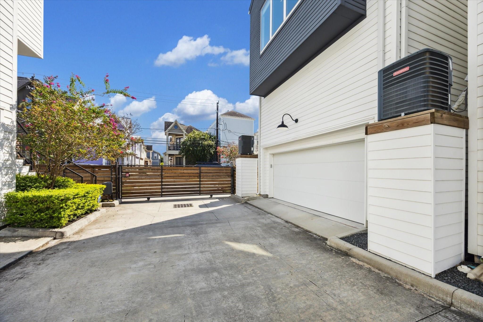 1131 W 17th Street # B