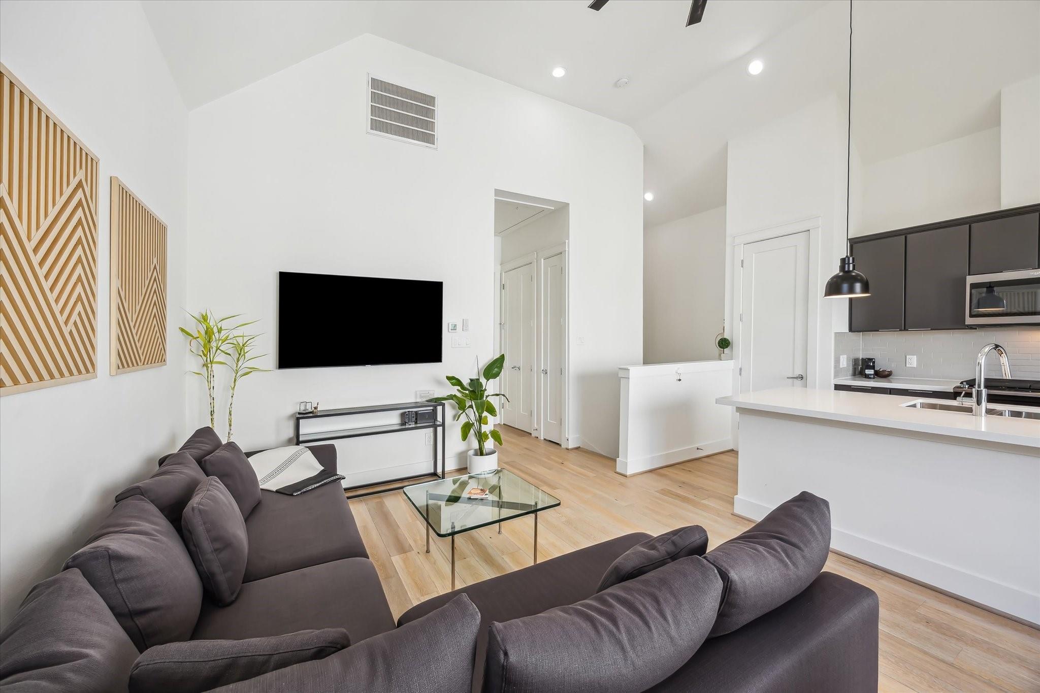 1131 W 17th Street # B