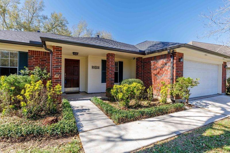 4818 Cloverfield Drive