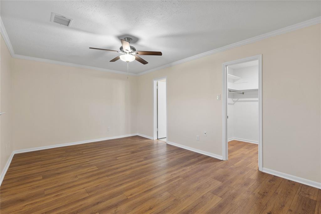 4818 Cloverfield Drive