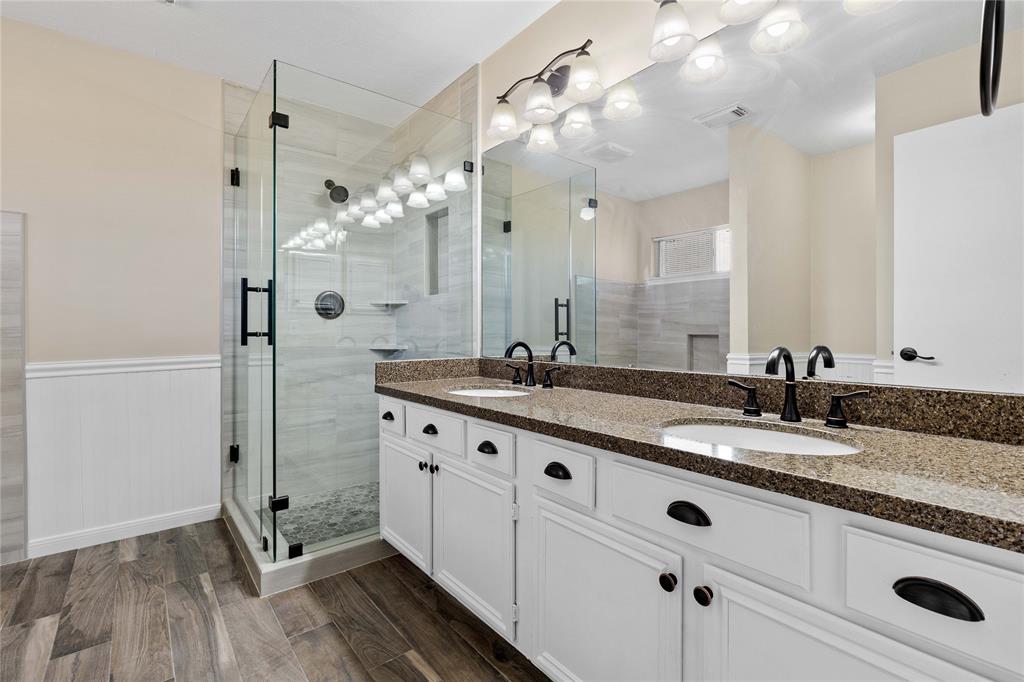 4818 Cloverfield Drive