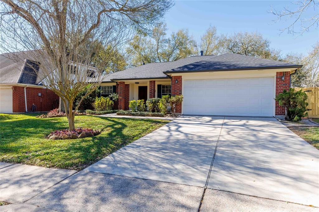 4818 Cloverfield Drive