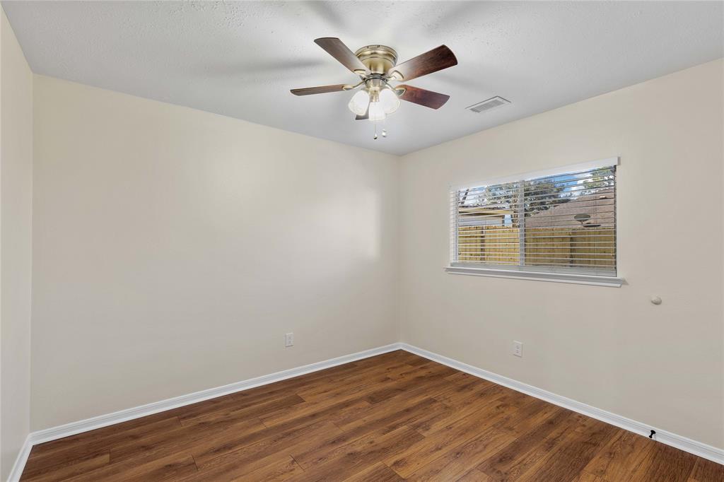4818 Cloverfield Drive