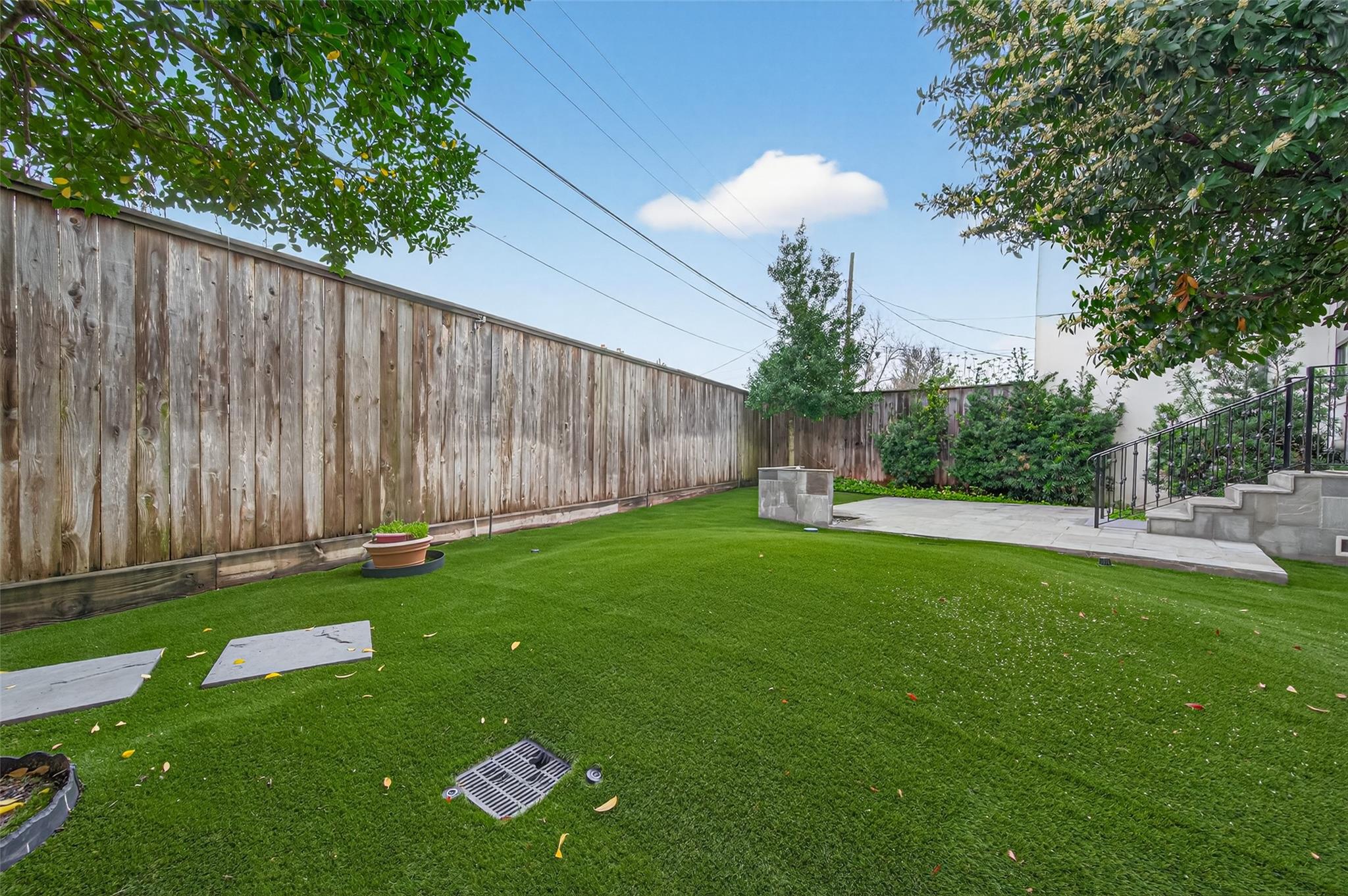 4530 Larch Lane
