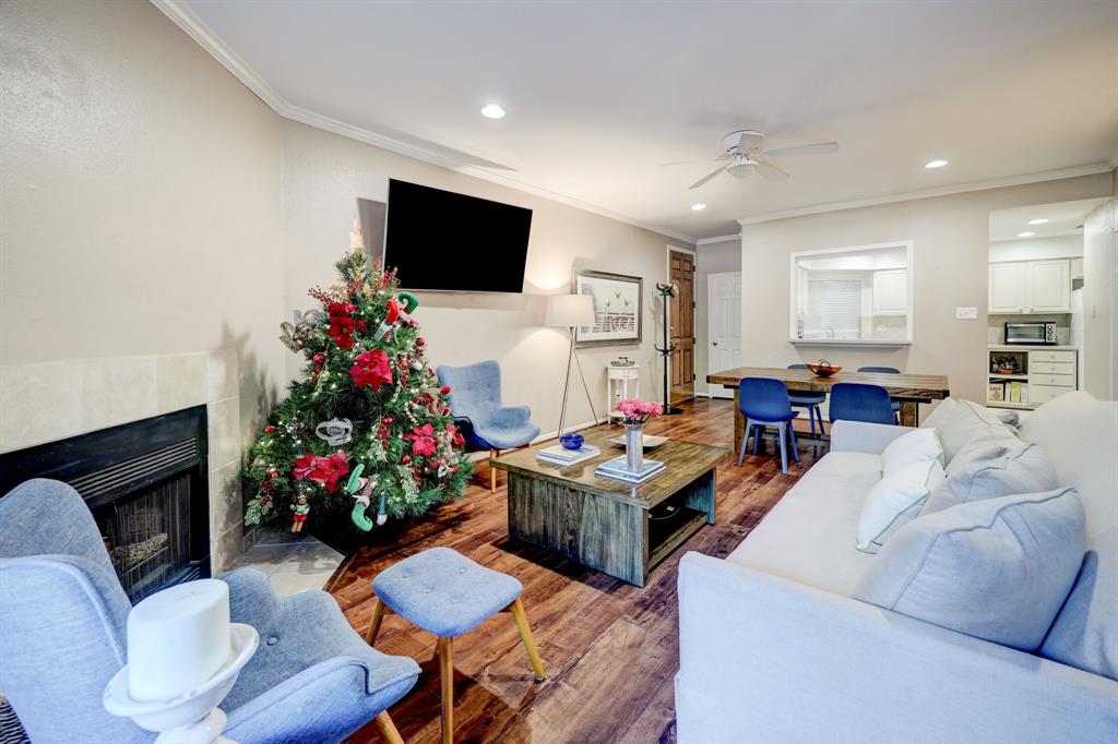 5220 Weslayan Street # C105