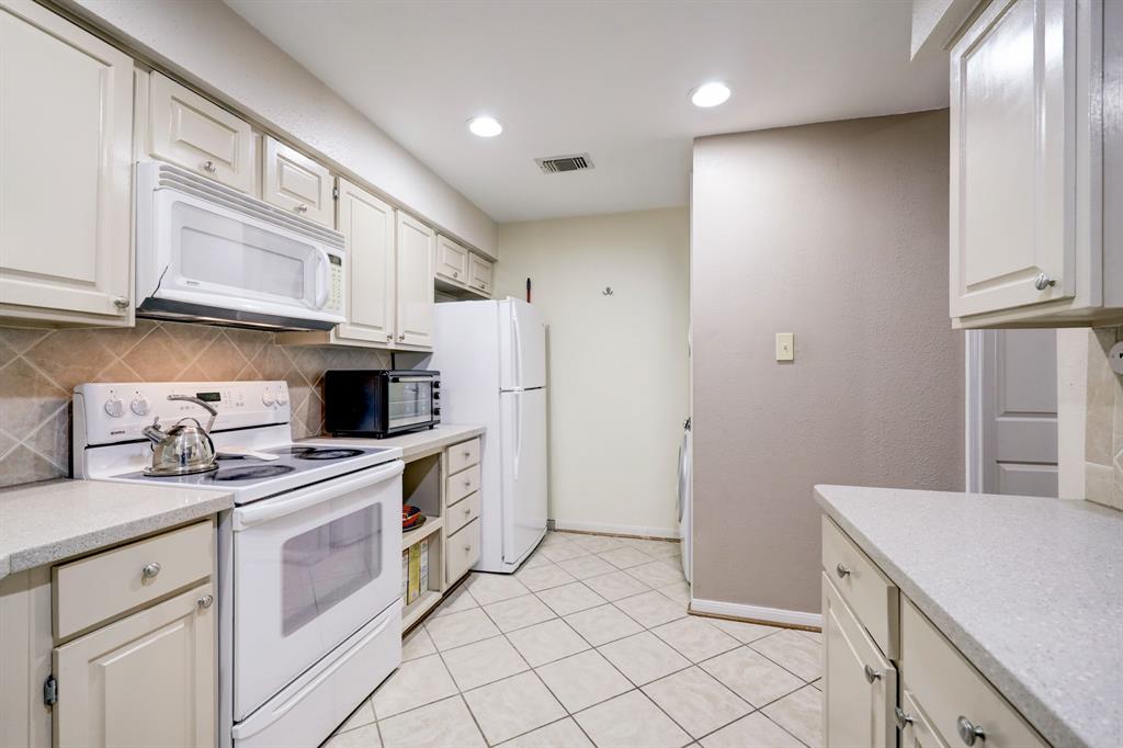 5220 Weslayan Street # C105