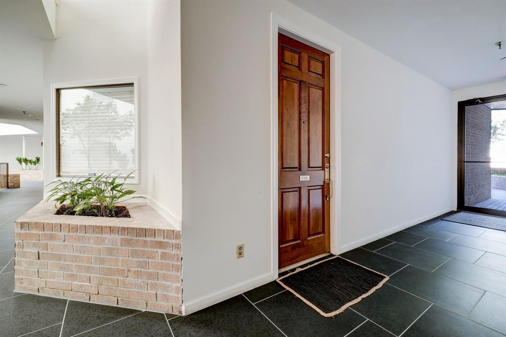 5220 Weslayan Street # C105