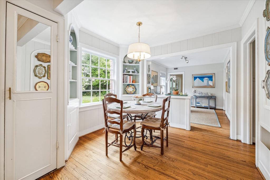 2722 Pemberton Drive