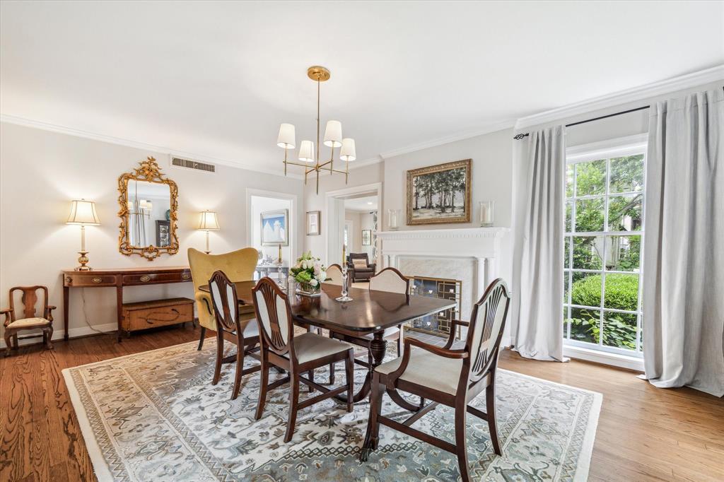 2722 Pemberton Drive