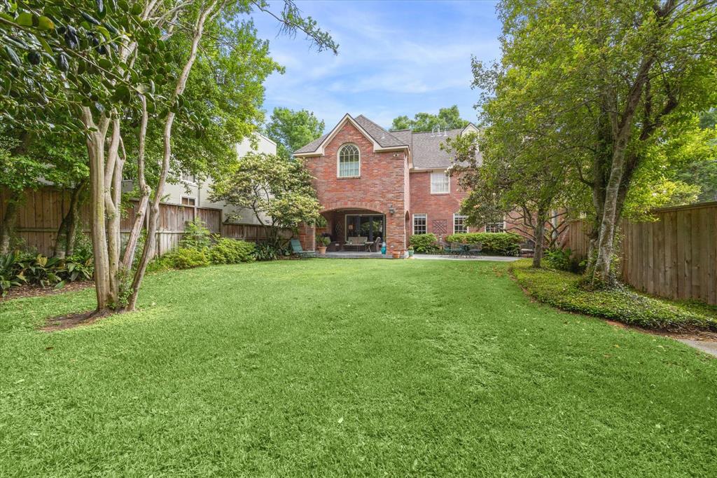 2722 Pemberton Drive