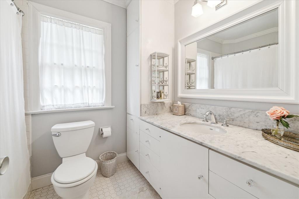 2722 Pemberton Drive