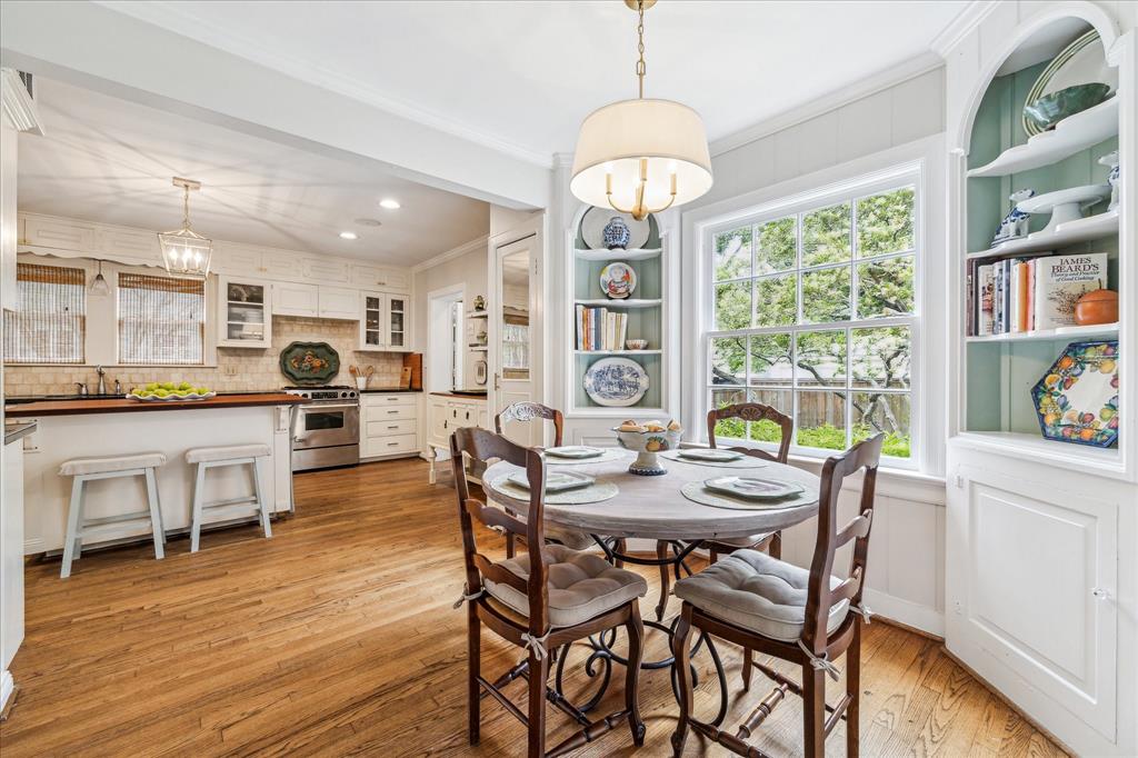 2722 Pemberton Drive