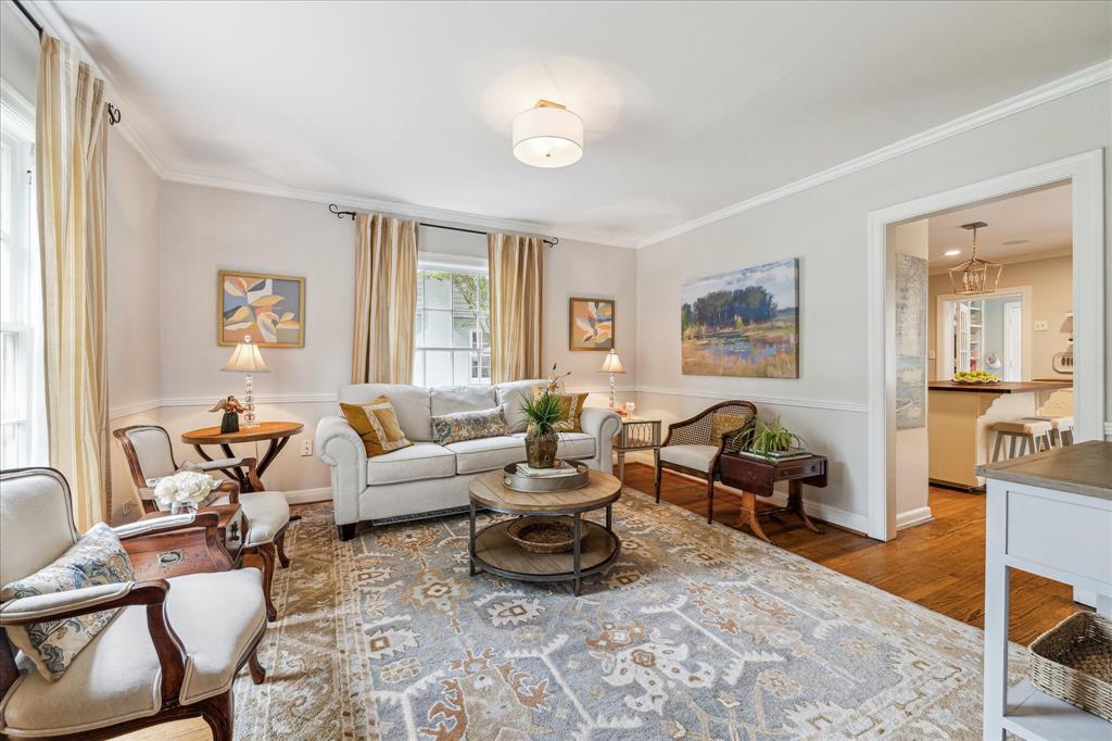 2722 Pemberton Drive