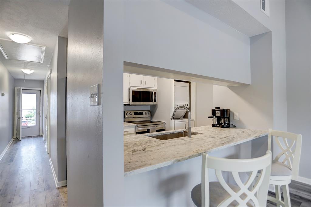 801 River Road # F Unit: 116 F