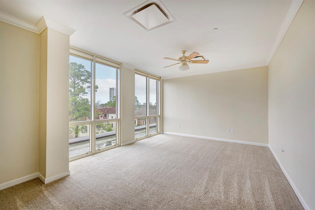 511 S Post Oak Lane # 4A