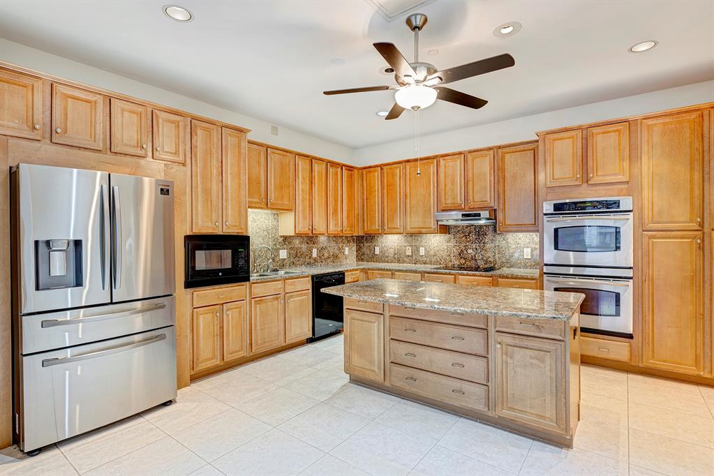 511 S Post Oak Lane # 4A