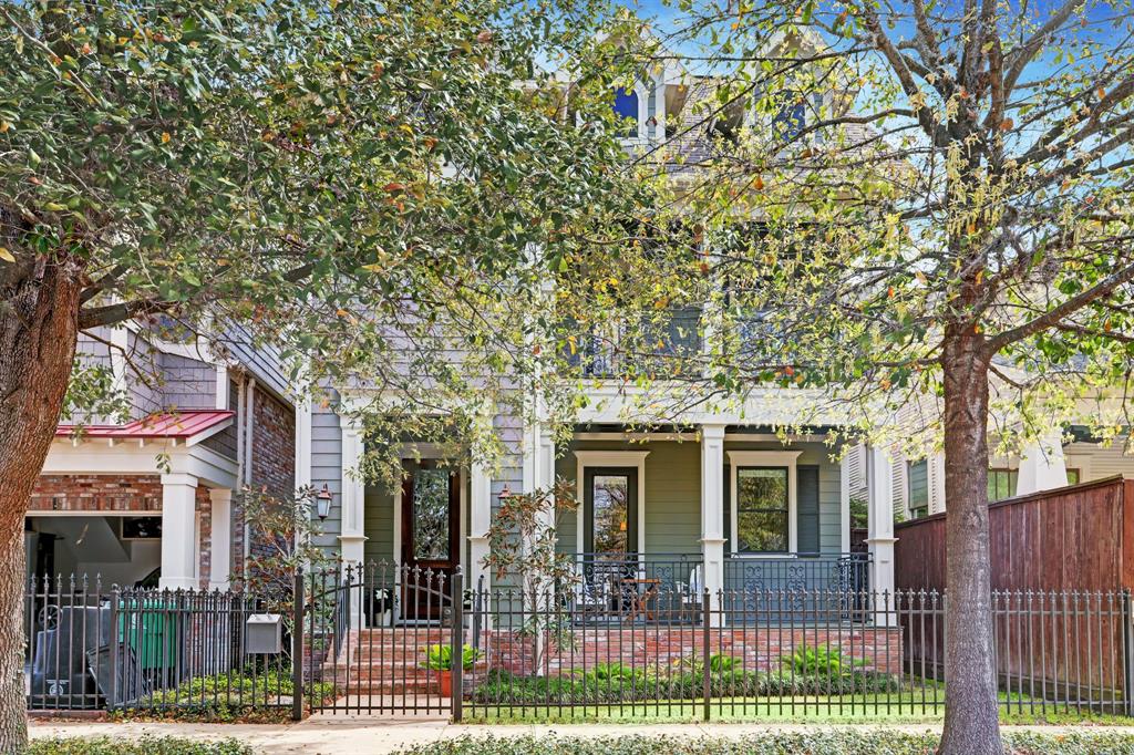 1018 Rutland Street
